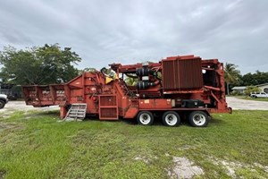 2013 Morbark 6600  Hogs and Wood Grinders